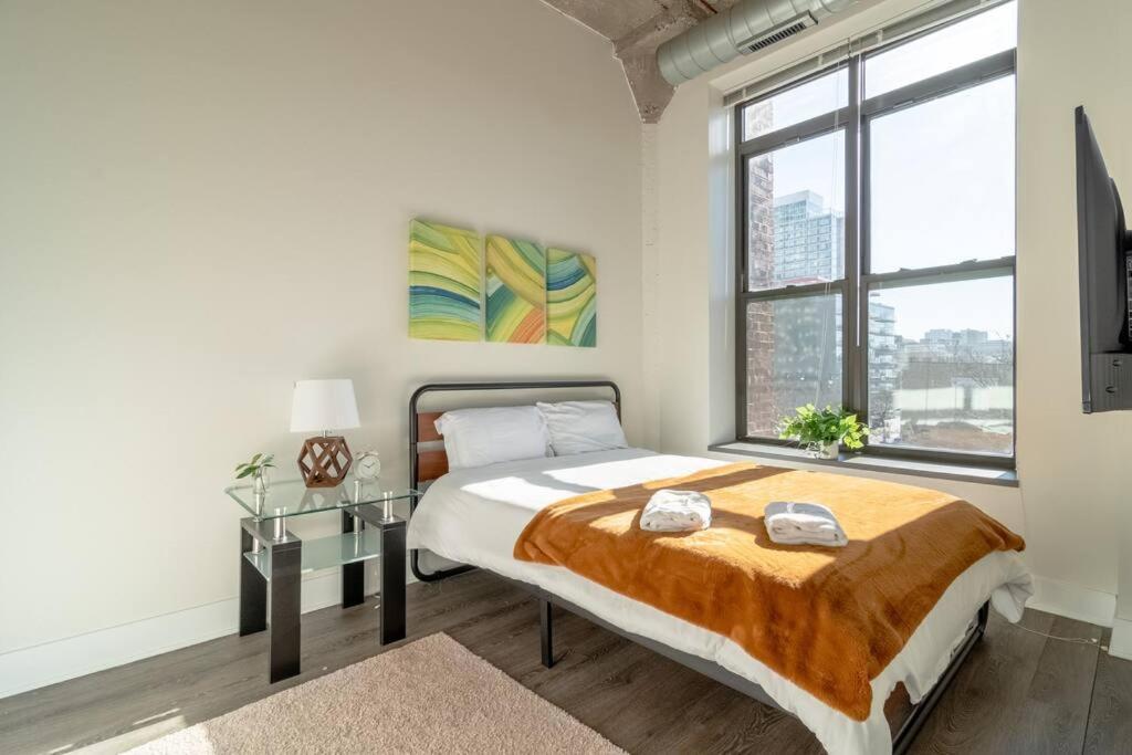 Mccormick Place 2Br Stylish Suite With Optional Parking And Gym For Up To 8 Guests Near Soldier Field And Grant Park Chicago Eksteriør bilde