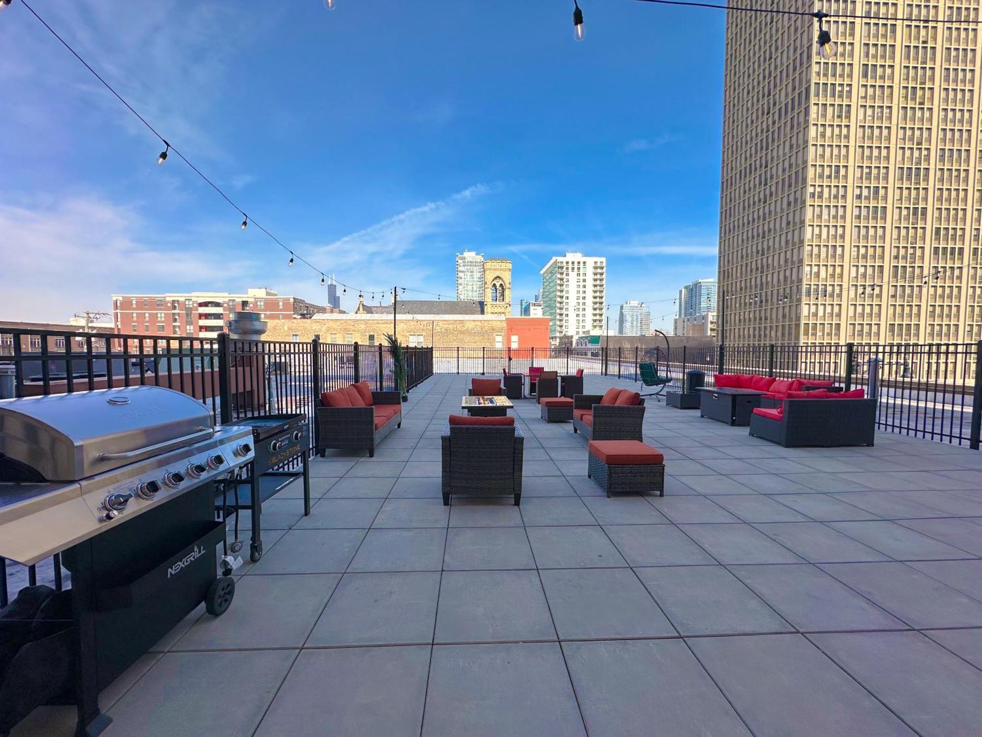 Mccormick Place 2Br Stylish Suite With Optional Parking And Gym For Up To 8 Guests Near Soldier Field And Grant Park Chicago Eksteriør bilde